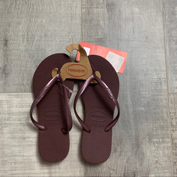wine colored flip flops